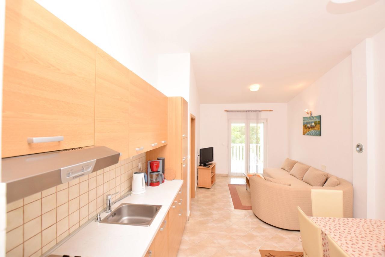 Apartment Diva Nin Bagian luar foto